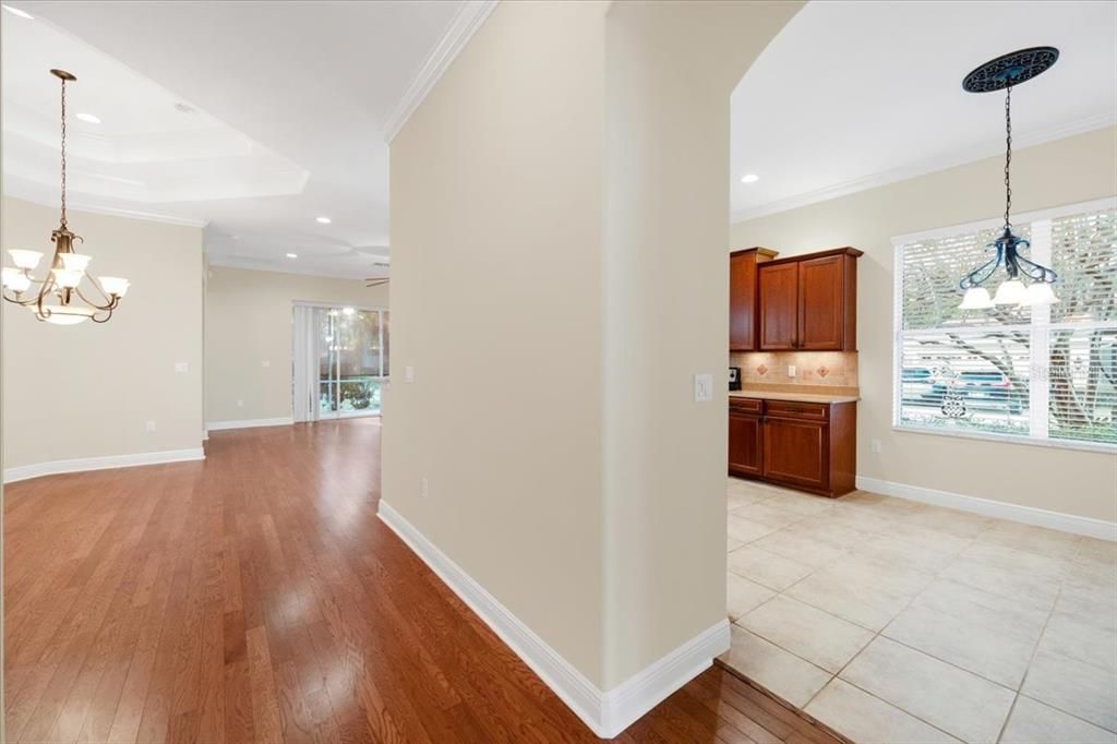 Chandelier, Empty room, Interior, Pendant Lights, Recessed Lighting, Wood Texture Flooring