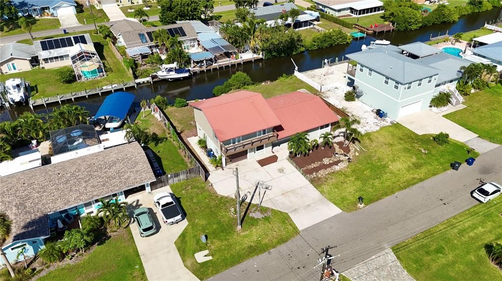 Exterior, Drone