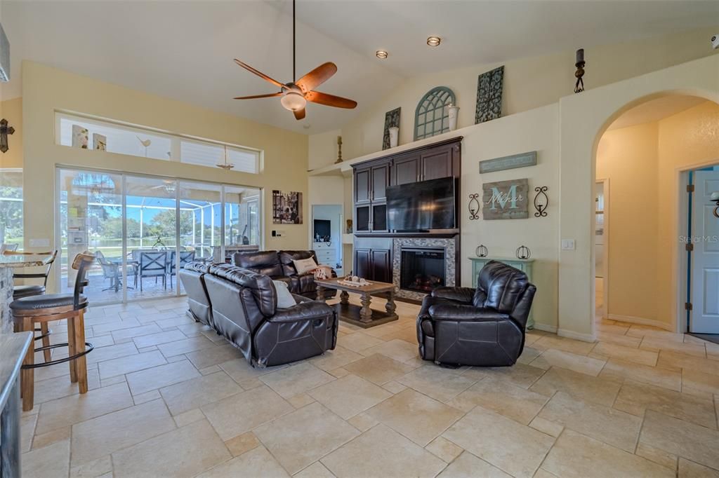 Fireplace, Interior, Living room, Recessed Lighting