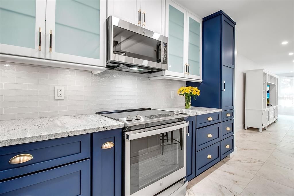 Interior, Kitchen, Marble, Recessed Lighting, Stainless Steel Appliances