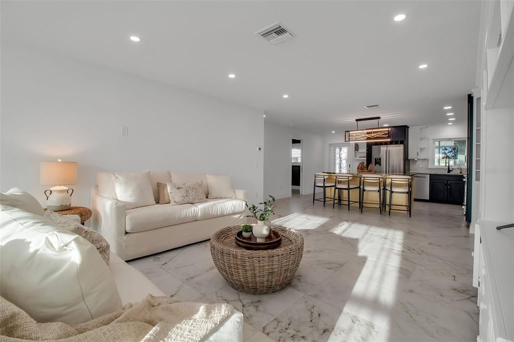 Interior, Kitchen, Living room, Marble, Pendant Lights, Recessed Lighting, Stainless Steel Appliances