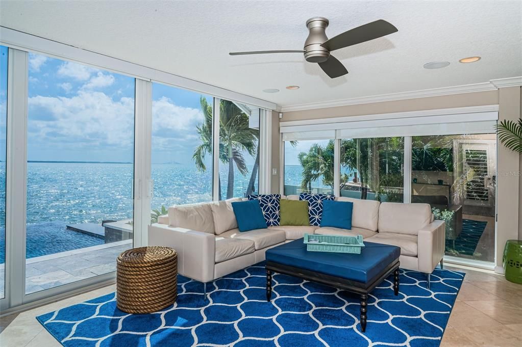 Interior, Living room, Recessed Lighting, Sun Room, Water