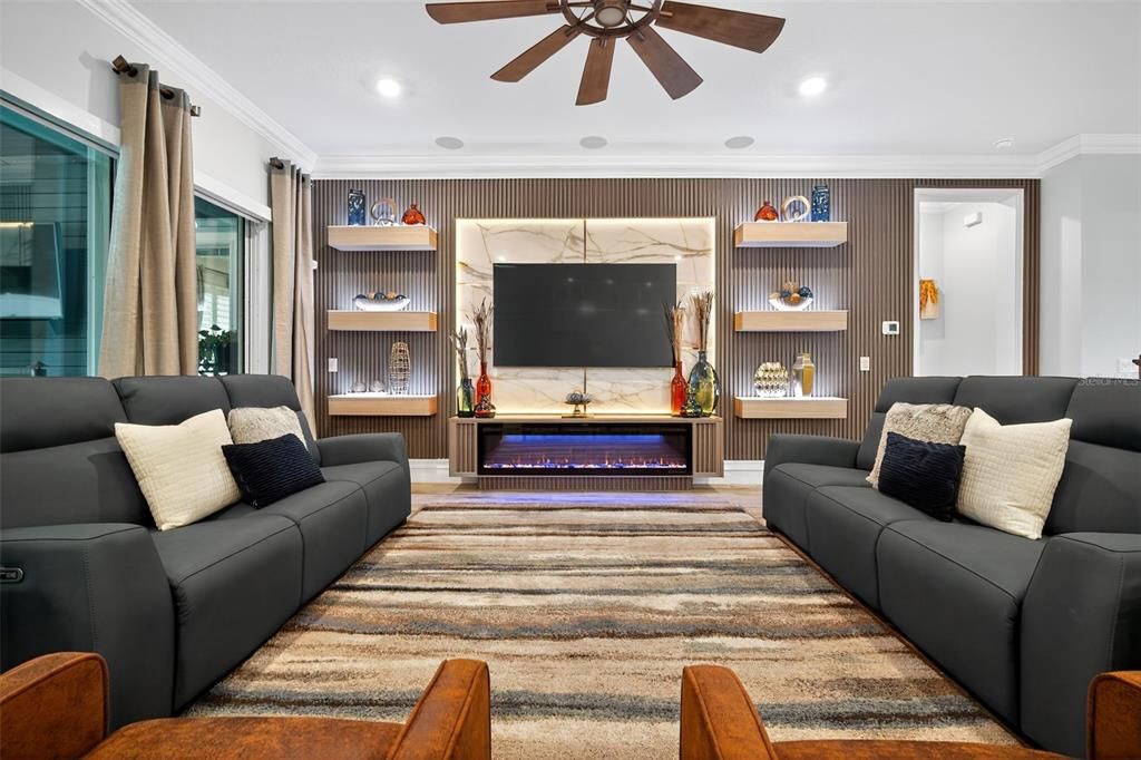 Interior, Living room, Recessed Lighting, Wood Texture Flooring