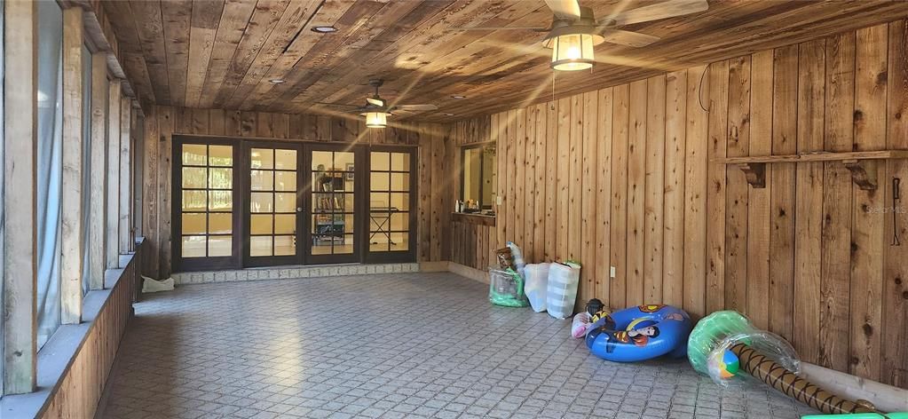 Empty room, Interior, Recessed Lighting, Wooden Ceilings, Wooden Walls