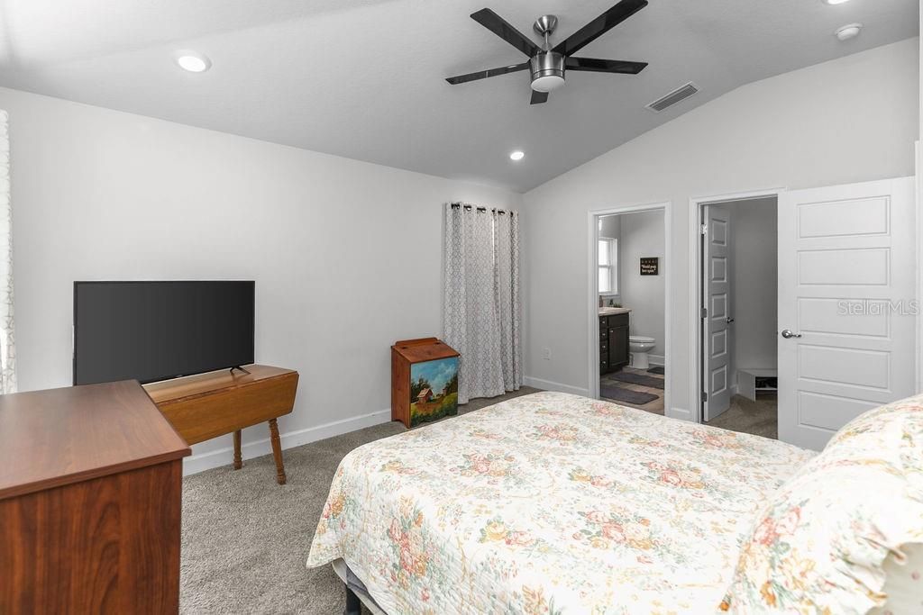 Bedroom, Interior, Recessed Lighting