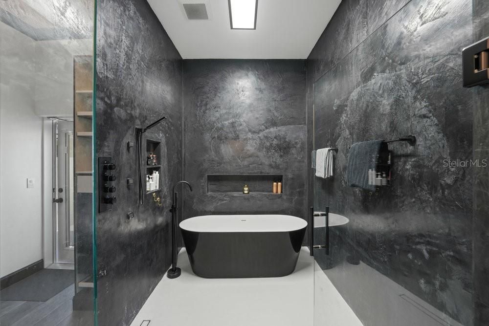 Bathroom, Fireplace, Free Standing Baths, Glass Shower, Interior, Recessed Lighting