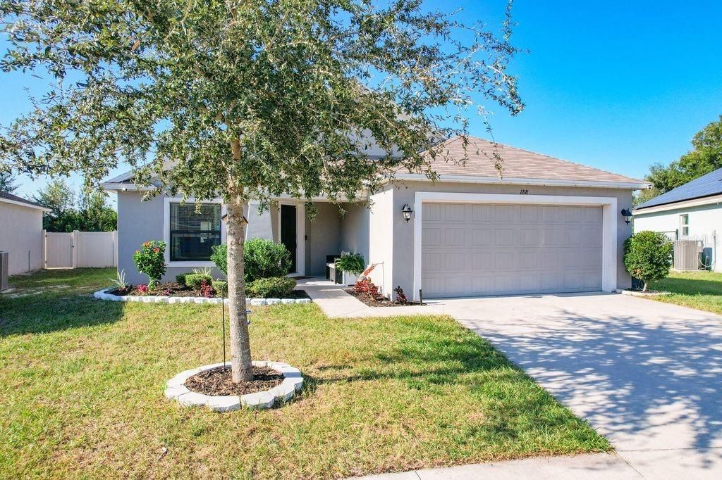 Attached, Backyard, Exterior, Facade, Ranch