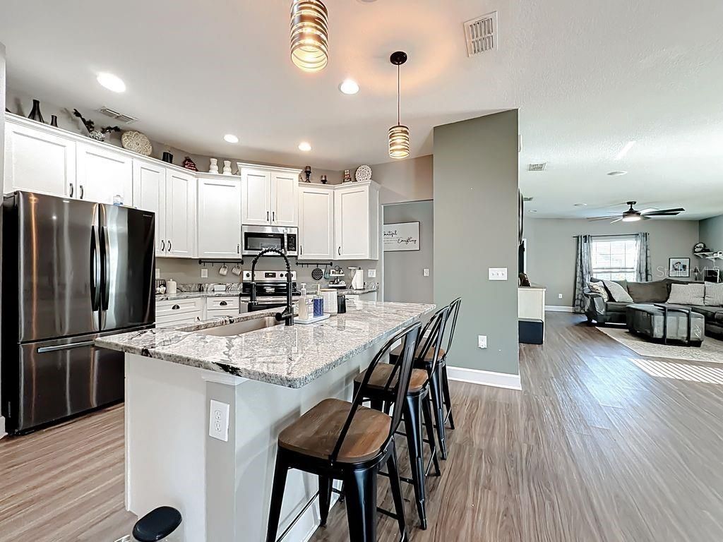 Interior, Kitchen, Living room, Pendant Lights, Recessed Lighting, Wood Texture Flooring