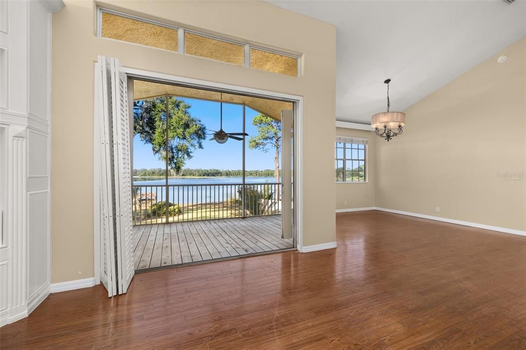 Empty room, Interior, Pendant Lights, Water, Wood Texture Flooring