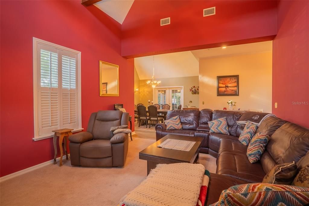 Chandelier, Dining room, Interior, Living room, Pendant Lights, Recessed Lighting