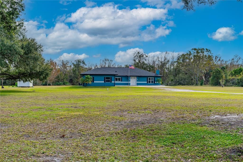Backyard, Exterior
