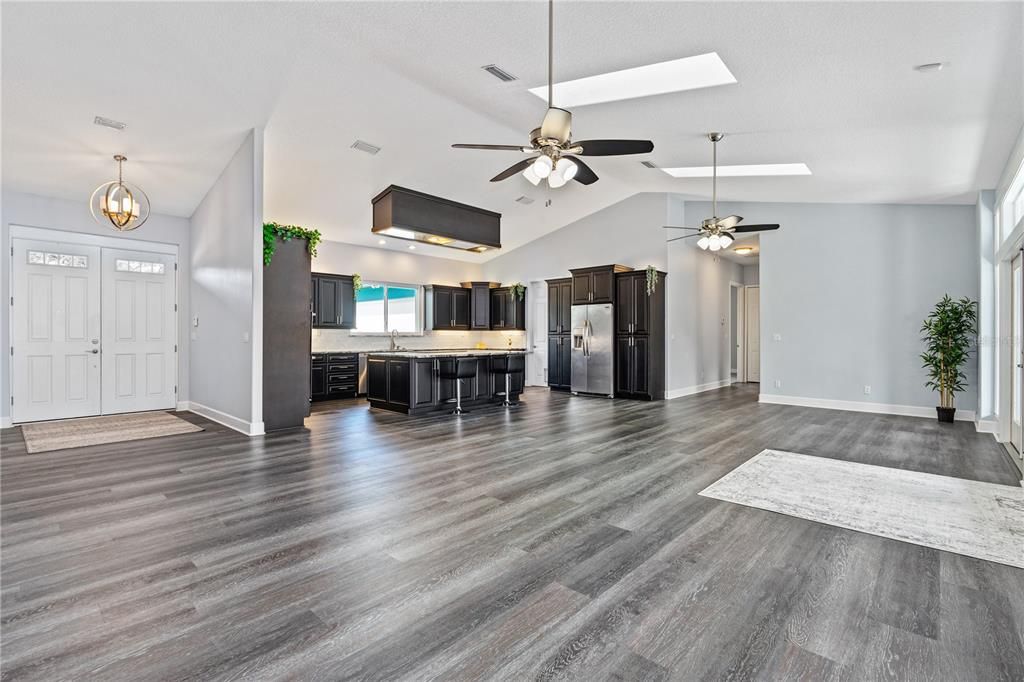 Interior, Kitchen, Pendant Lights, Recessed Lighting, Wood Texture Flooring