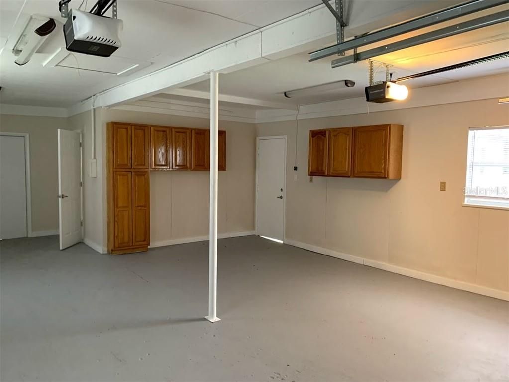 Garage, Interior
