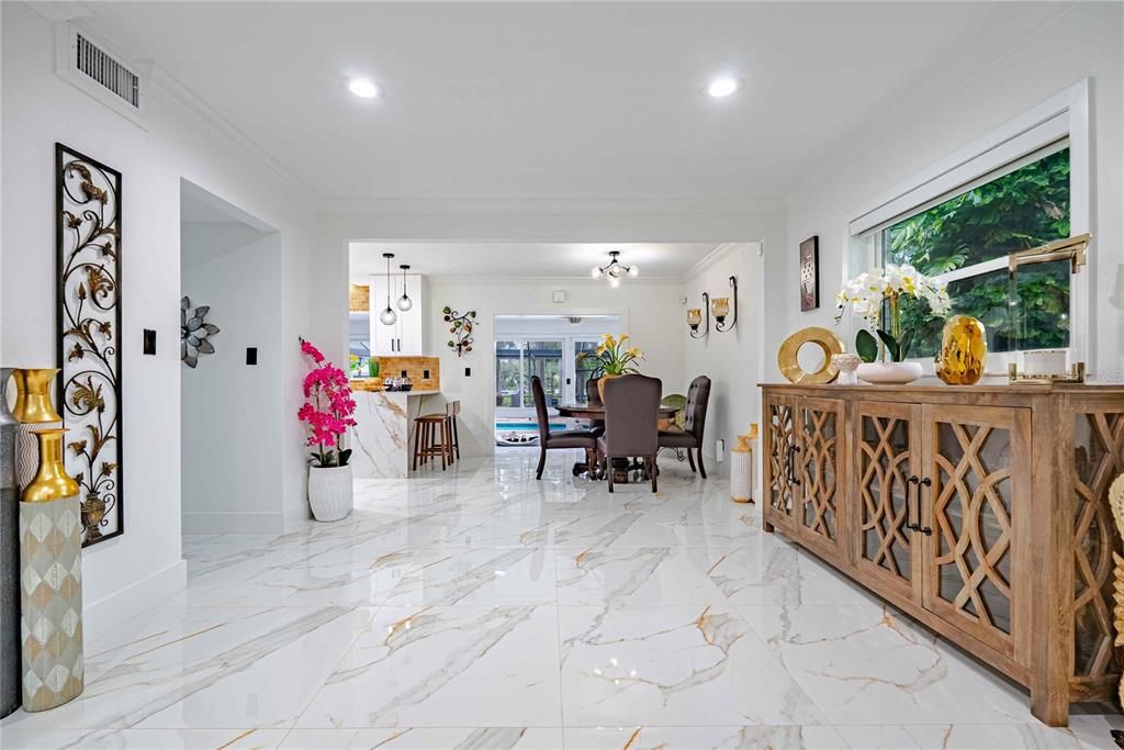Dining room, Interior, Marble, Pendant Lights, Recessed Lighting