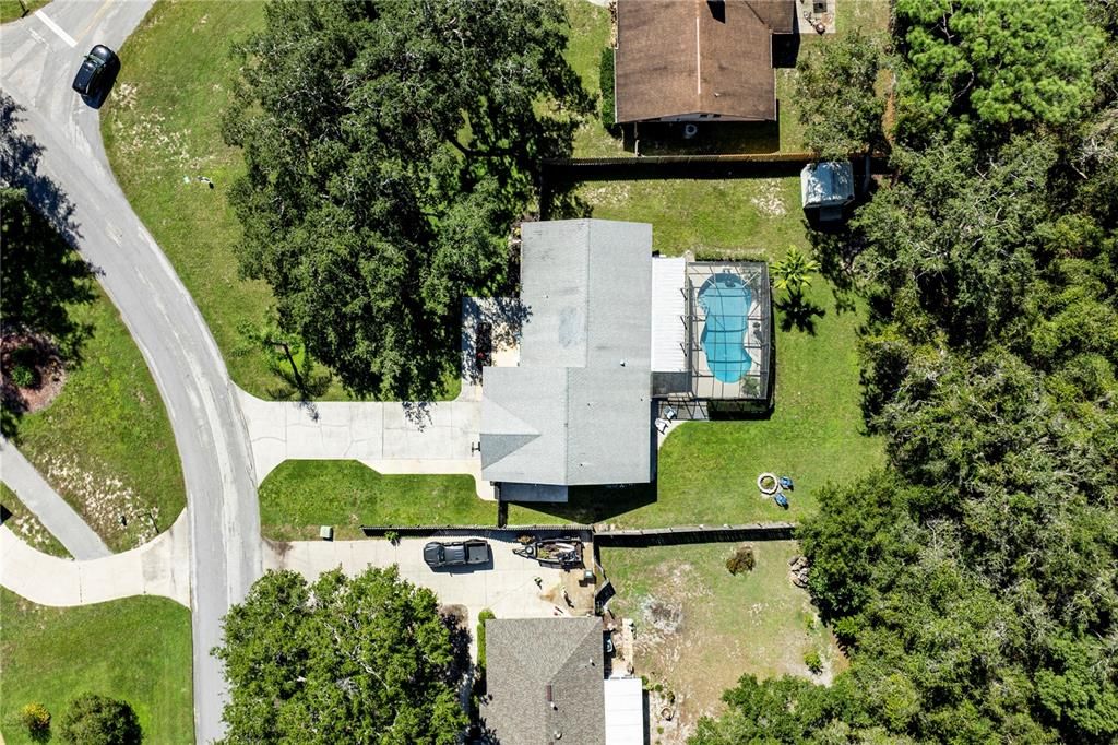 Exterior, Drone