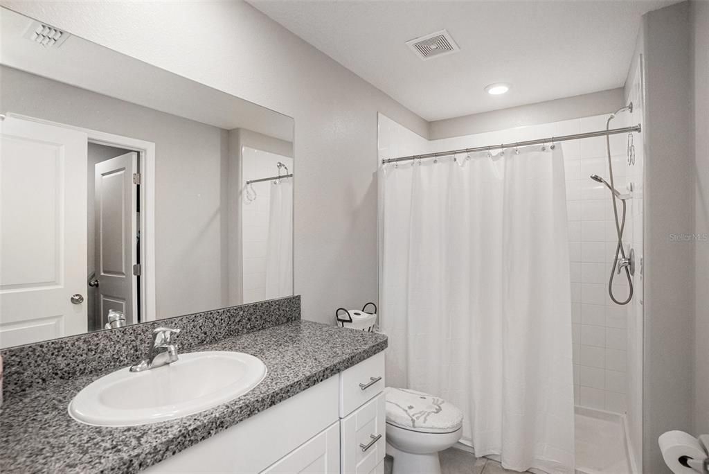 Bathroom, Interior, Recessed Lighting