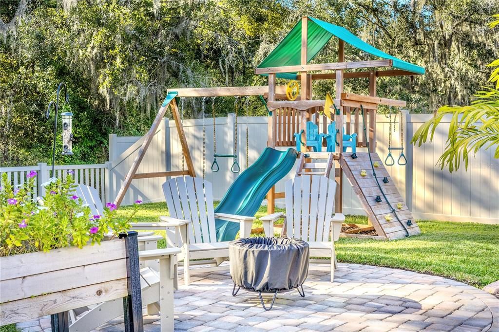 Backyard, Exterior, Playground