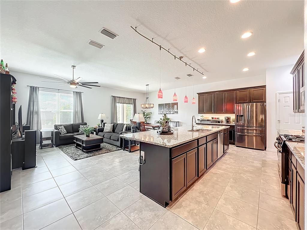 Dining room, Interior, Kitchen, Living room, Pendant Lights, Recessed Lighting, Stainless Steel Appliances