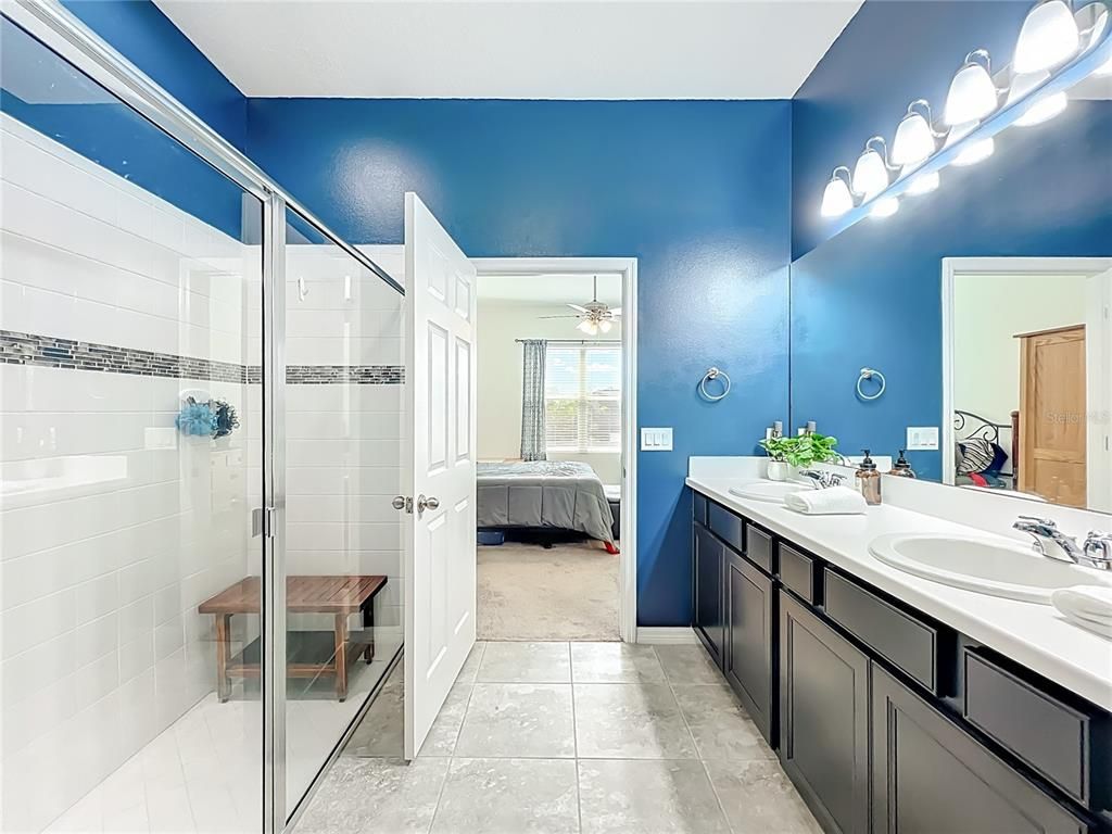 Bathroom, Bedroom, Dual Sink Vanities, Glass Shower, Interior