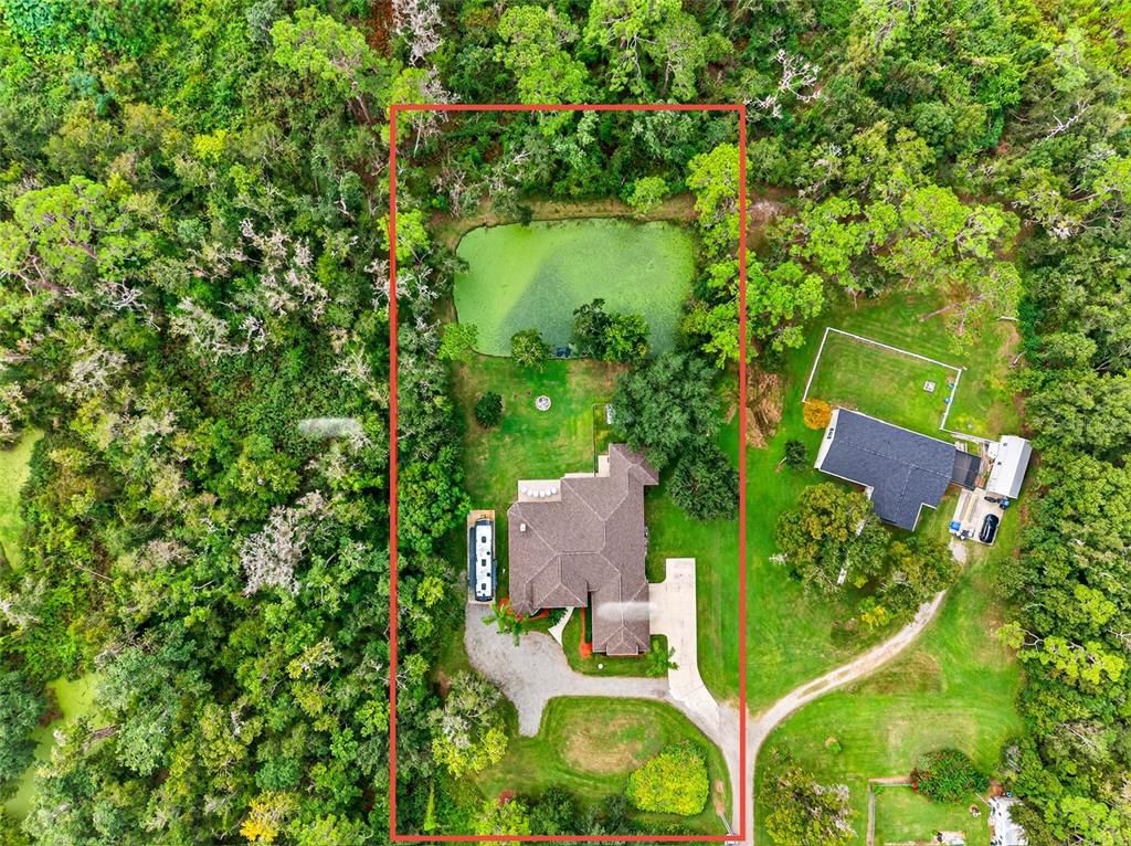 Exterior, Drone