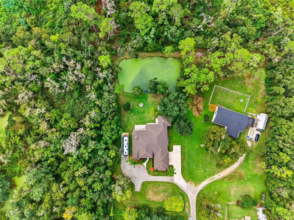 Exterior, Drone