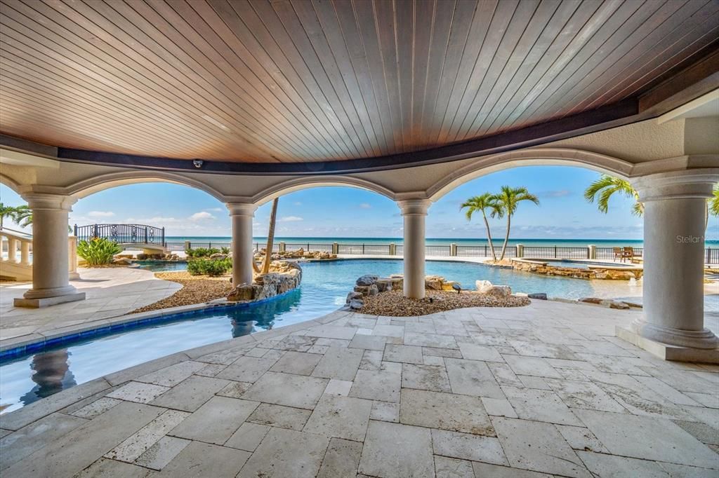 Exterior, Pool, Water