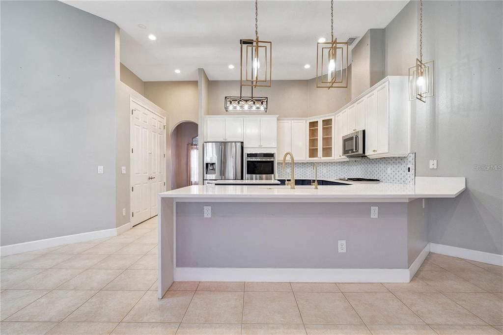 Interior, Kitchen, Pendant Lights, Recessed Lighting, Stainless Steel Appliances