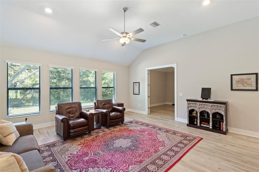 Interior, Recessed Lighting, Wood Texture Flooring