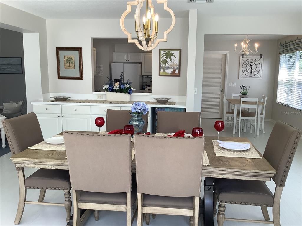 Chandelier, Dining room, Interior
