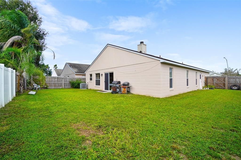 Backyard, Exterior