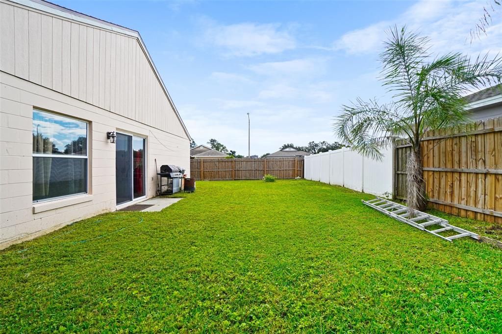 Backyard, Exterior