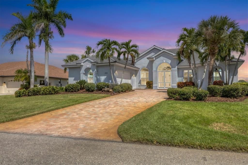 Attached, Backyard, Exterior, Facade, Mediterranean