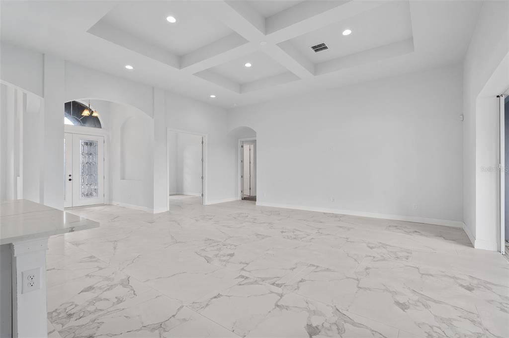 Empty room, Interior, Marble, Recessed Lighting