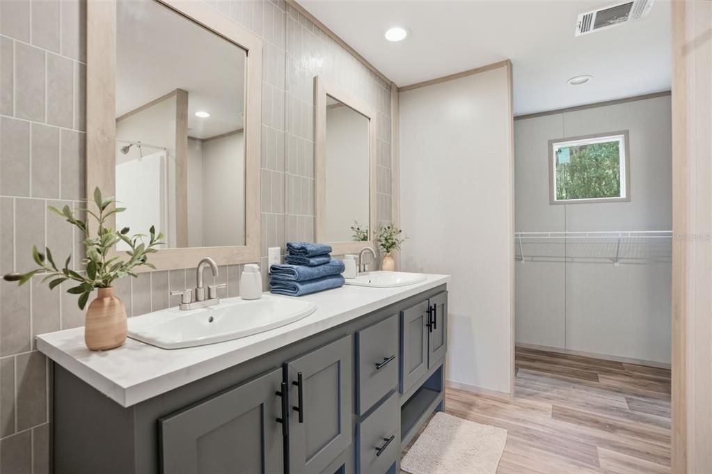 Bathroom, Dual Sink Vanities, Interior, Recessed Lighting, Wood Texture Flooring