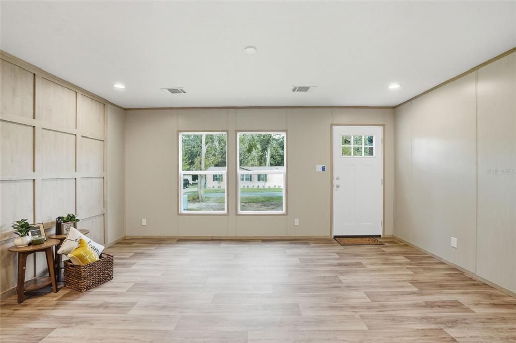 Empty room, Interior, Recessed Lighting, Wood Texture Flooring