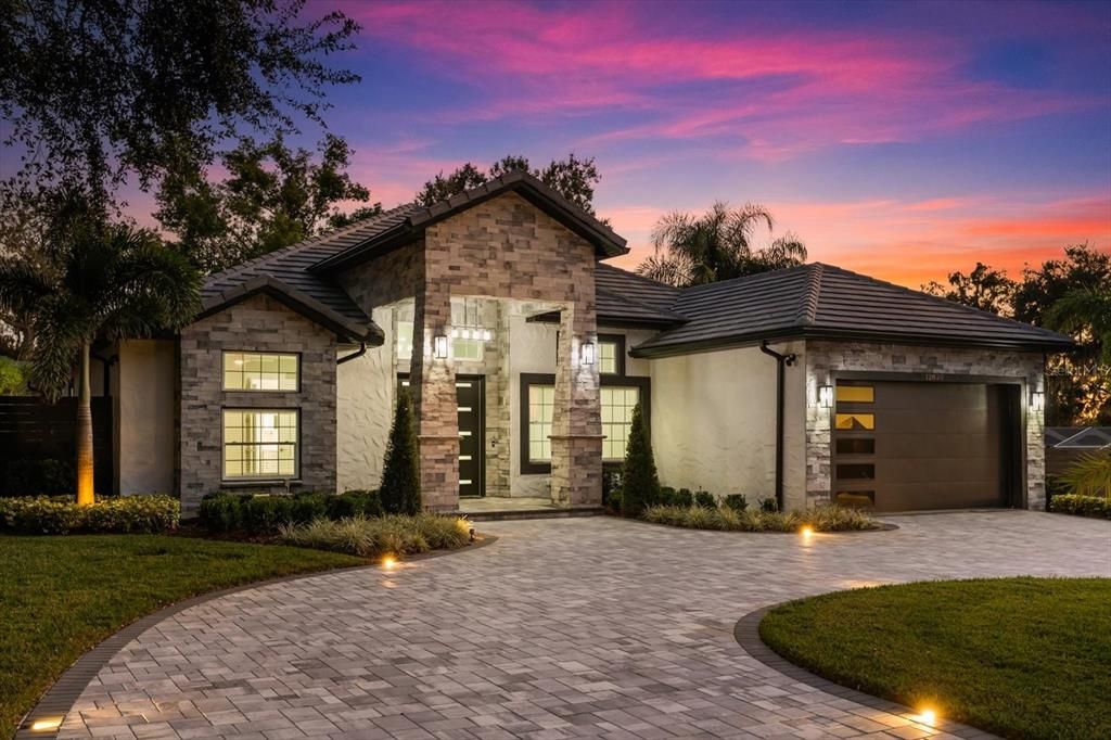 Attached, Exterior, Facade, Brick Traditional
