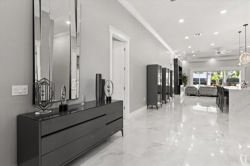 Interior, Living room, Marble, Pendant Lights, Recessed Lighting