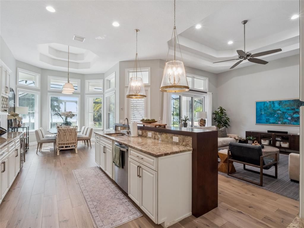Dining room, Interior, Kitchen, Living room, Pendant Lights, Recessed Lighting, Wood Texture Flooring