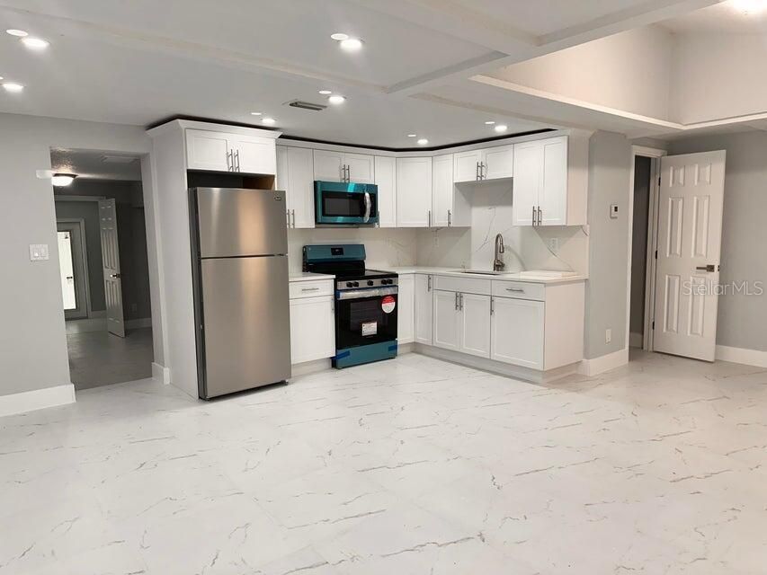 Interior, Kitchen, Marble, Recessed Lighting, Stainless Steel Appliances