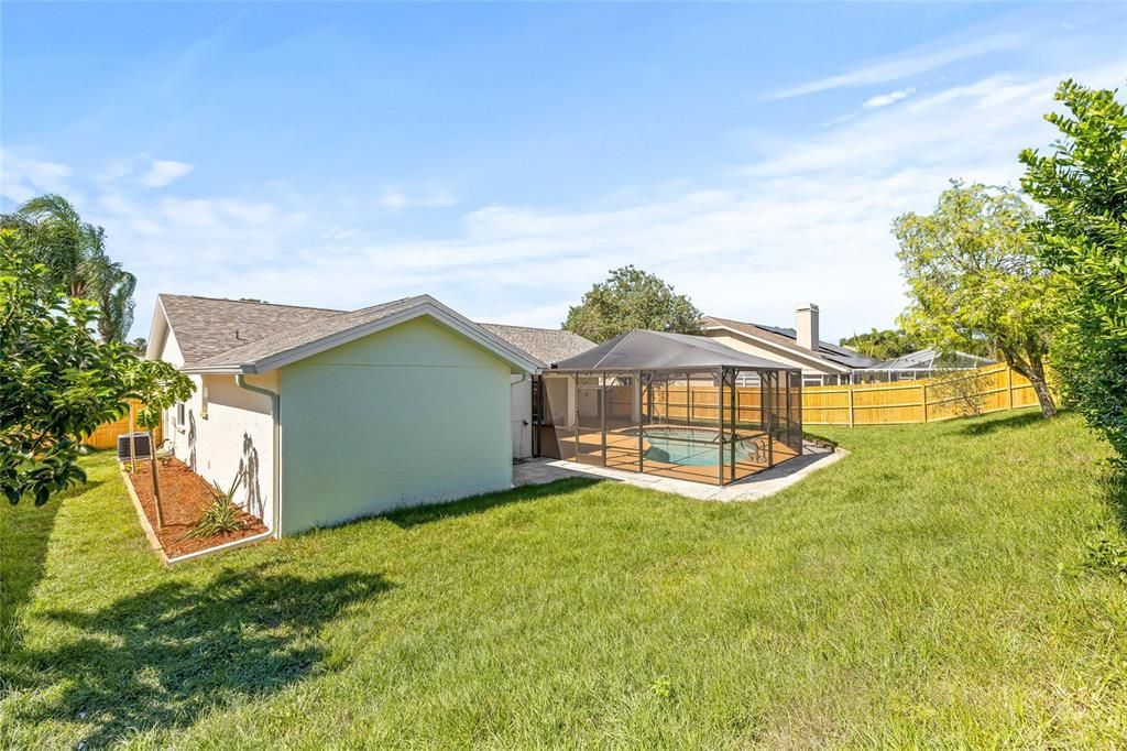 Backyard, Exterior