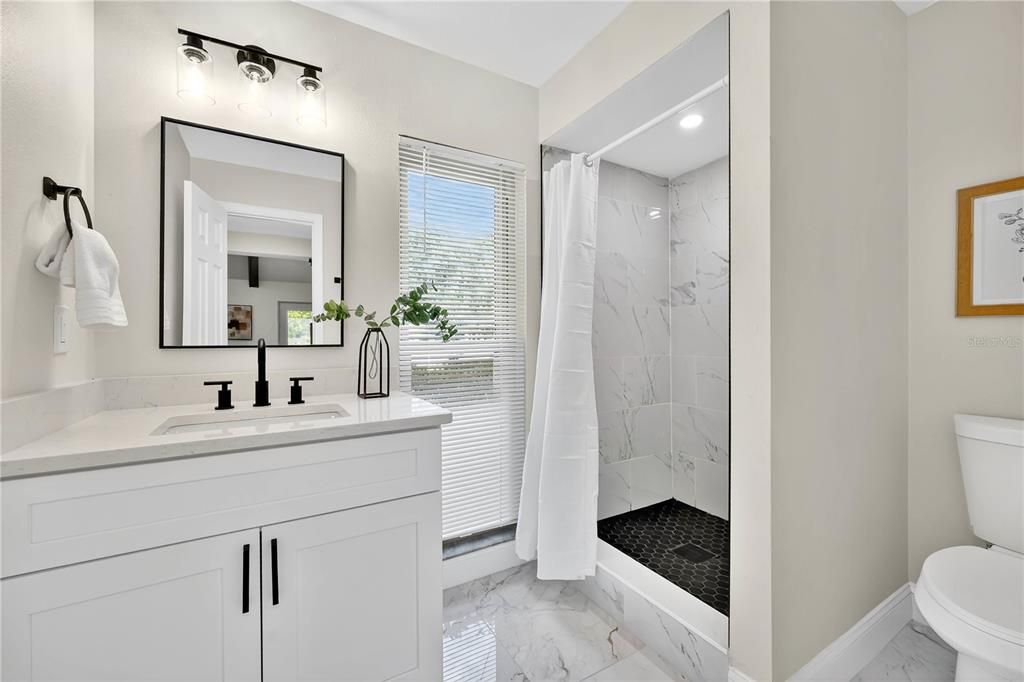 Bathroom, Interior, Marble, Marble Walls, Recessed Lighting
