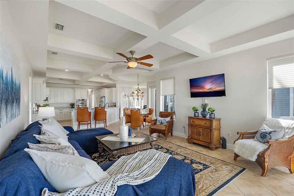 Dining room, Interior, Kitchen, Living room, Recessed Lighting
