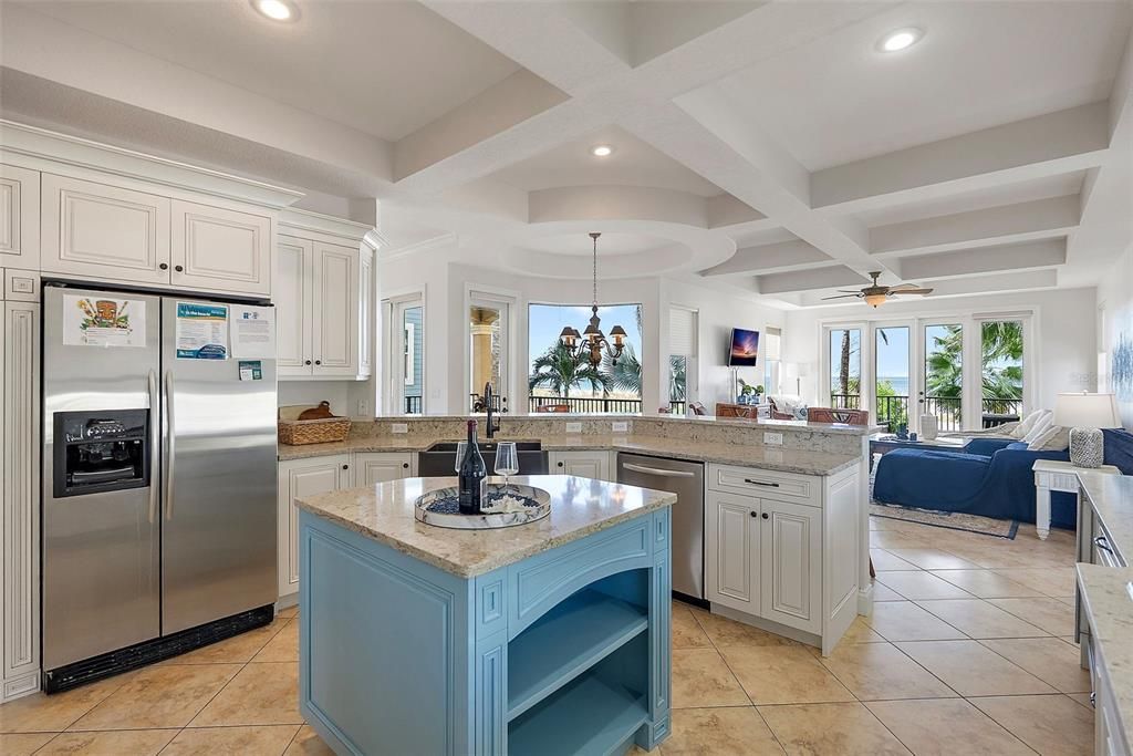Chandelier, Interior, Kitchen, Living room, Recessed Lighting, Stainless Steel Appliances