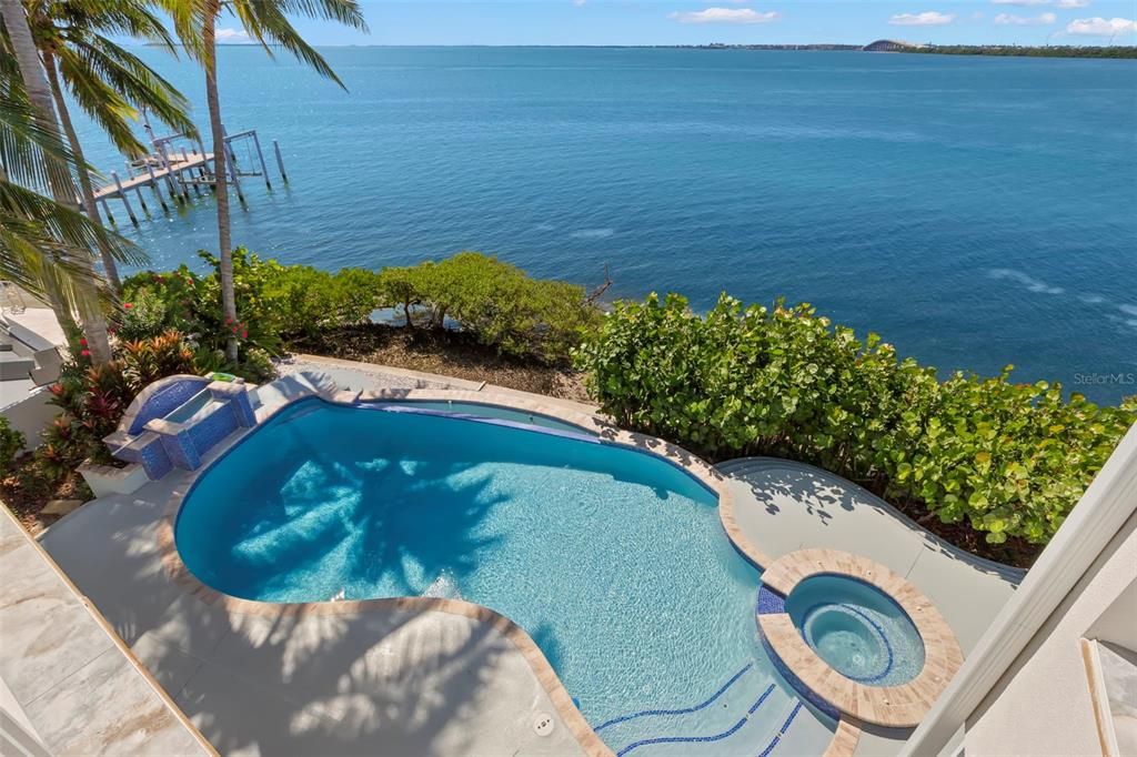 Exterior, Pool, Water