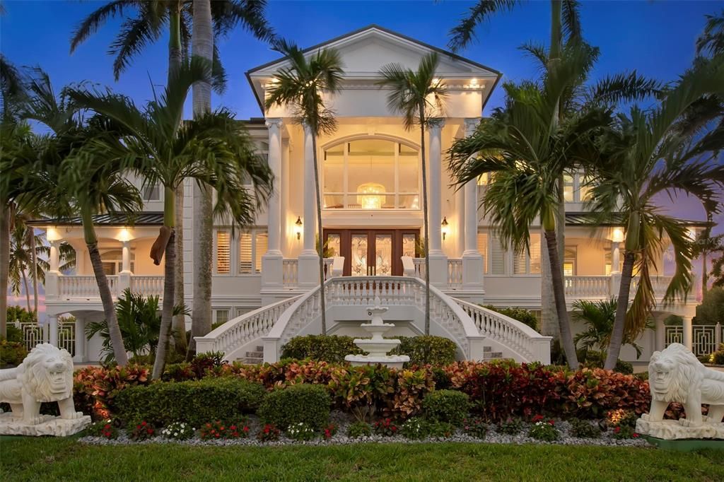 Exterior, Facade, French Provincial