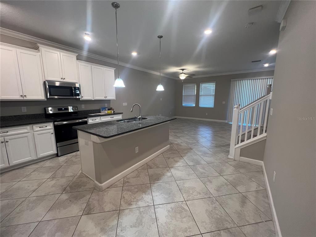 Interior, Kitchen, Pendant Lights, Recessed Lighting, Stainless Steel Appliances