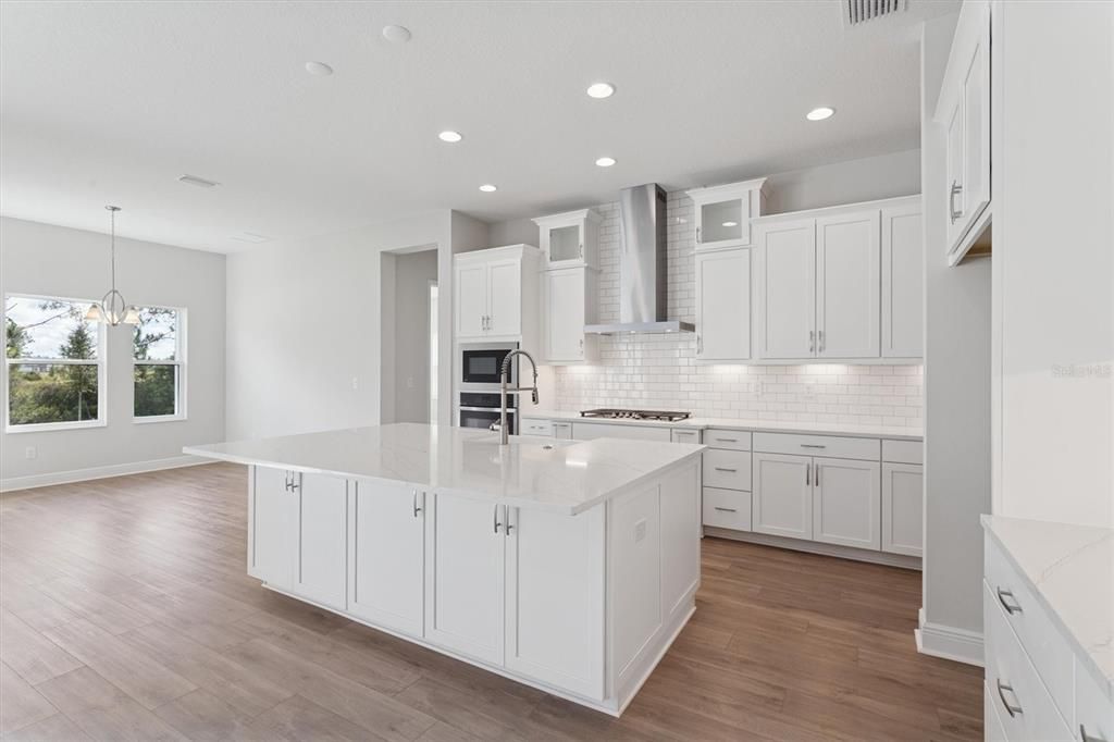 Interior, Kitchen, Pendant Lights, Recessed Lighting, Wood Texture Flooring