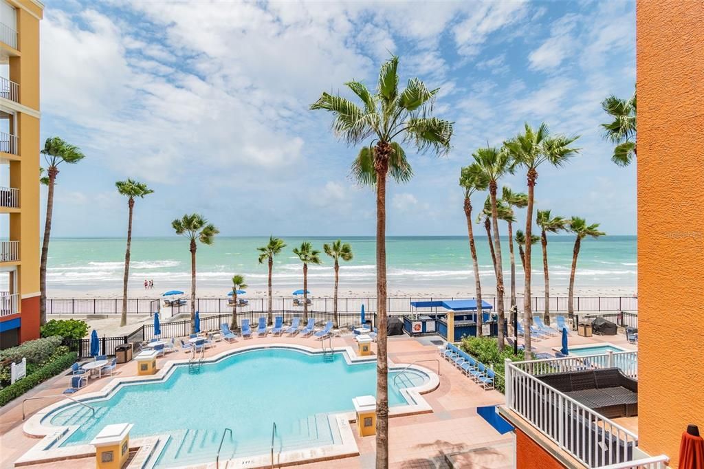 Exterior, Pool, Water