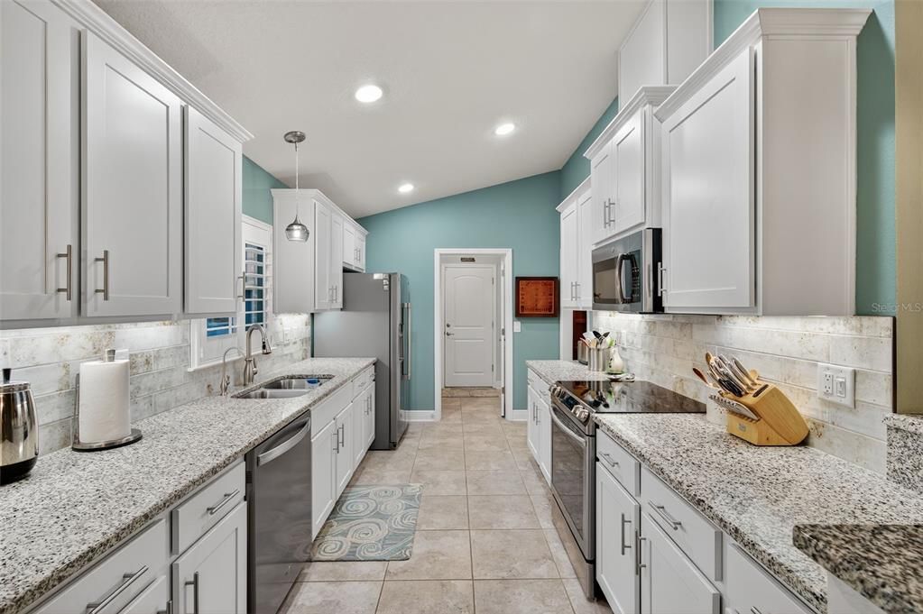 Interior, Kitchen, Pendant Lights, Recessed Lighting, Stainless Steel Appliances
