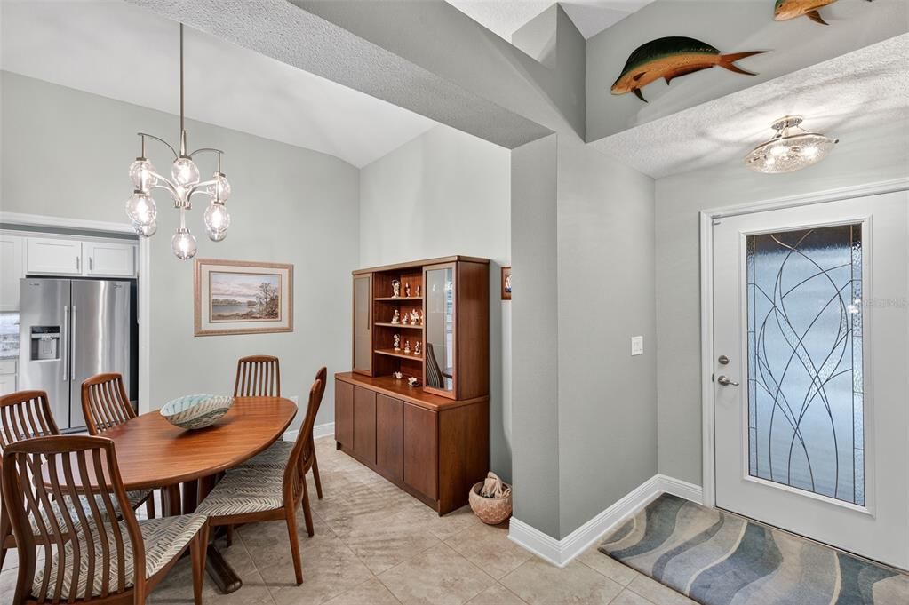 Dining room, Interior, Pendant Lights, Stainless Steel Appliances